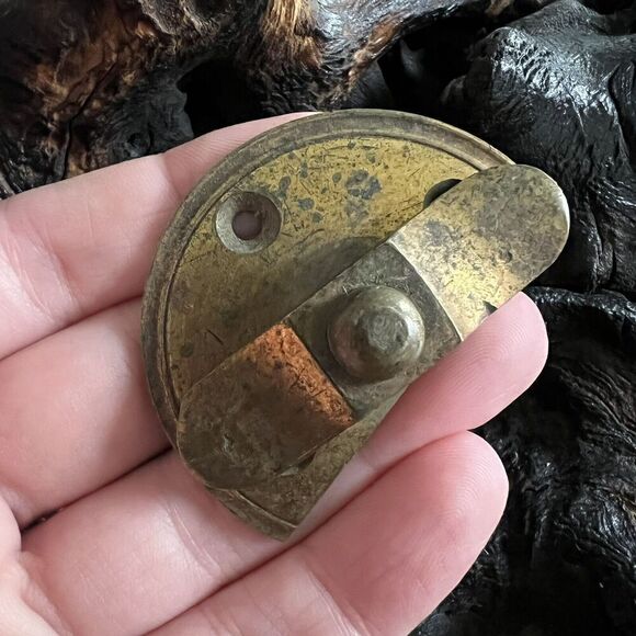 Antique Colonial Era Sand Cast Brass Catch Latch Set of 3 Crescent Shape Swivel - Picture 5 of 12